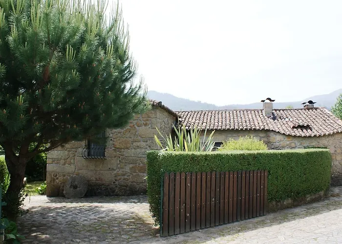 Moinho De Estoraos Casa de Campo *