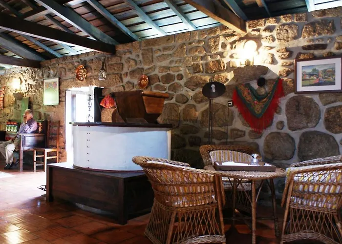 Moinho De Estoraos Casa de Campo *